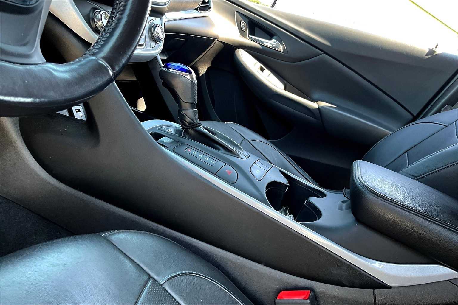 Thumbnail: 2018 Chevrolet Volt - 13