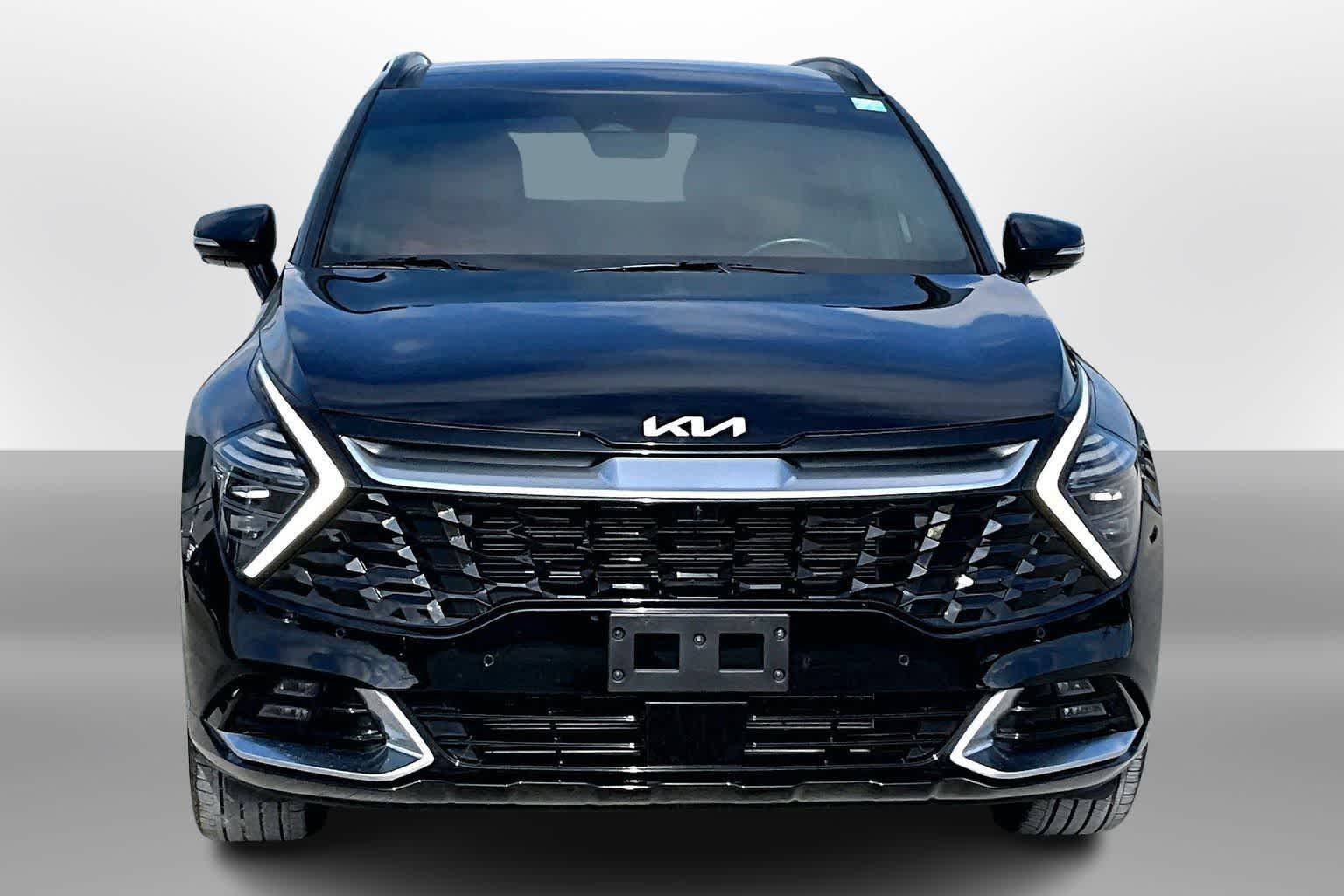 Thumbnail: 2023 Kia Sportage - 3