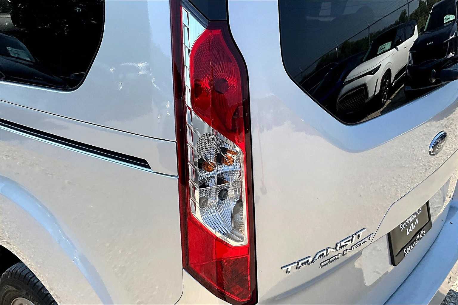 Thumbnail: 2022 Ford Transit Series - 30