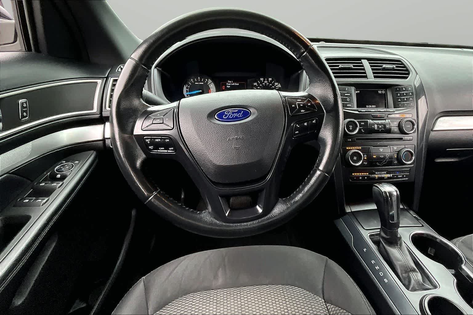 Thumbnail: 2017 Ford Explorer - 5