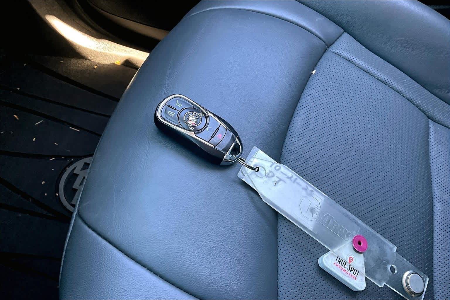 Thumbnail: 2021 Buick Enclave - 9