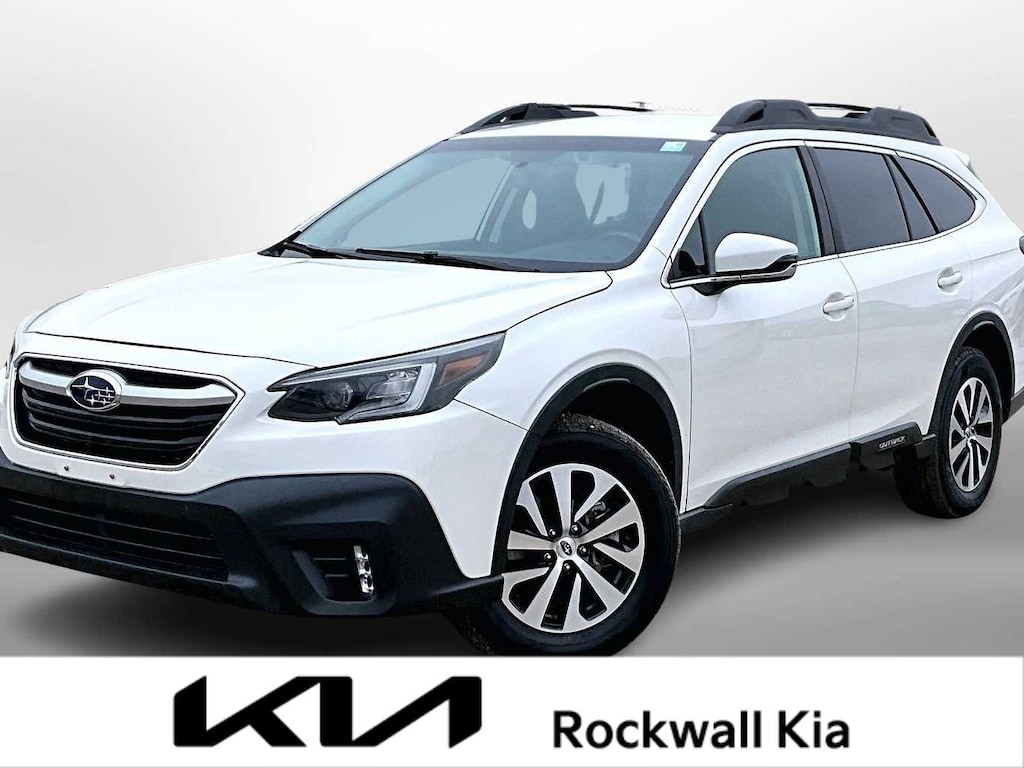 Used 2022 Subaru Outback Premium SUV