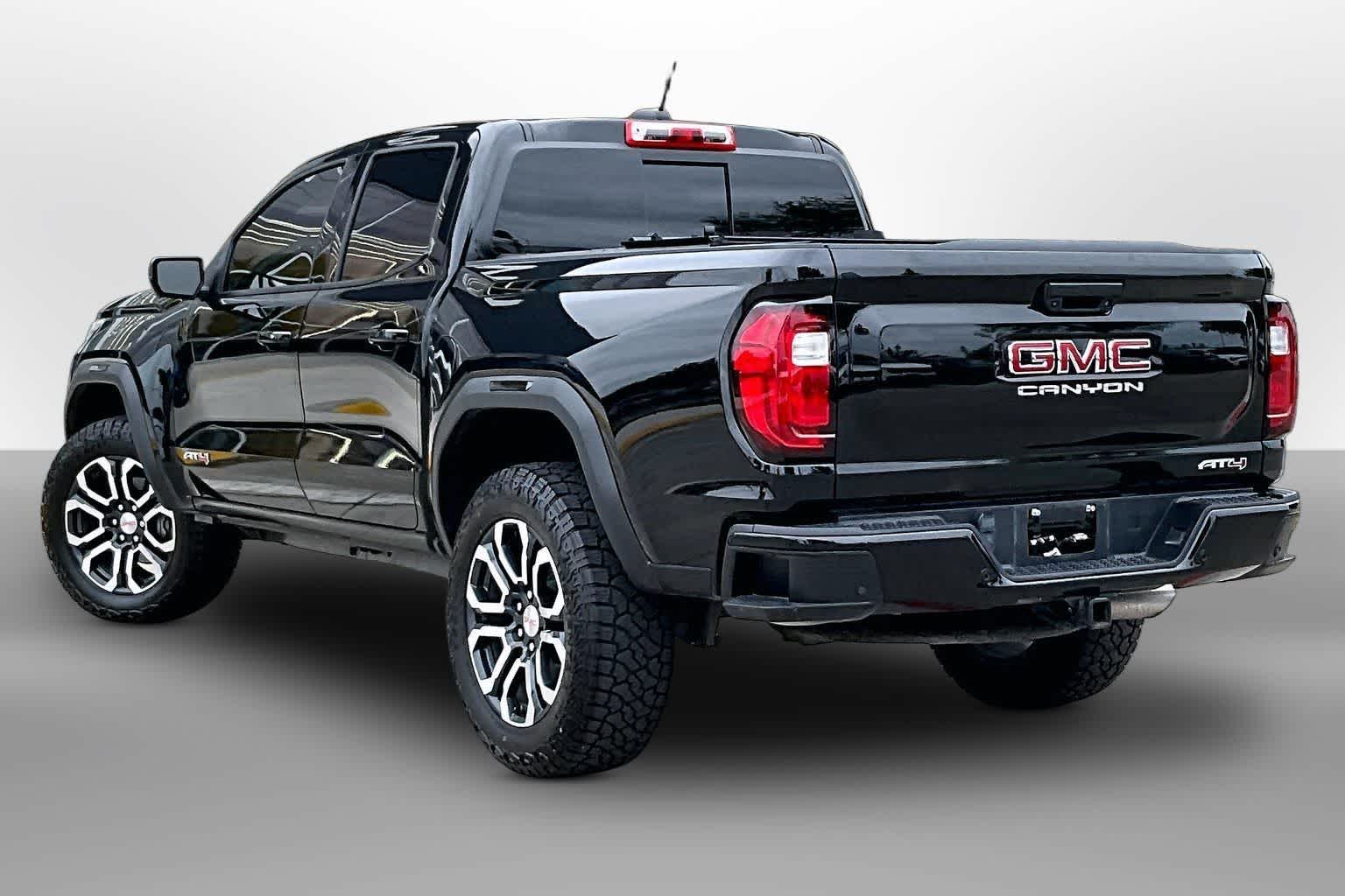 Thumbnail: 2024 GMC Canyon - 11