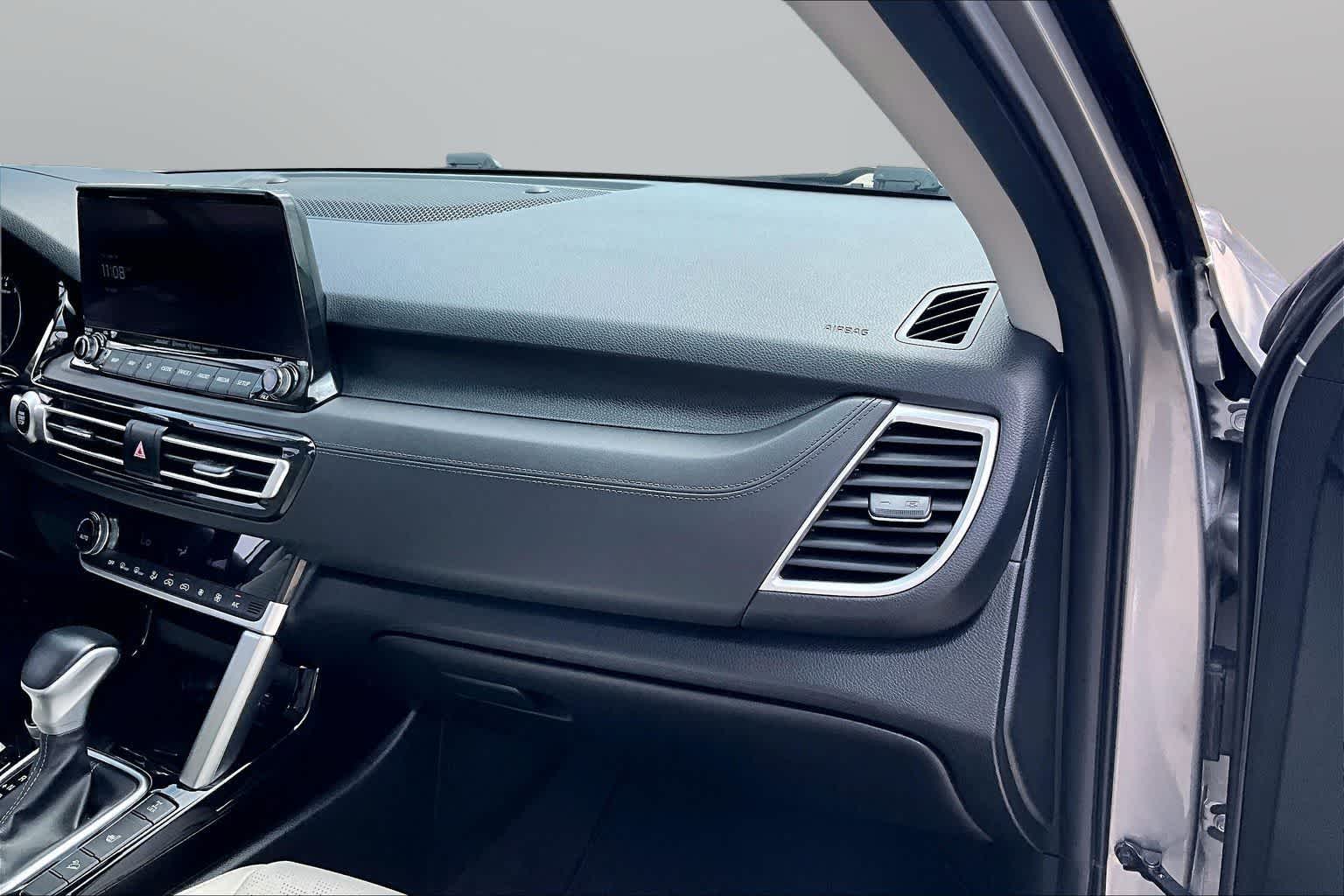 Thumbnail: 2022 Kia Seltos - 15