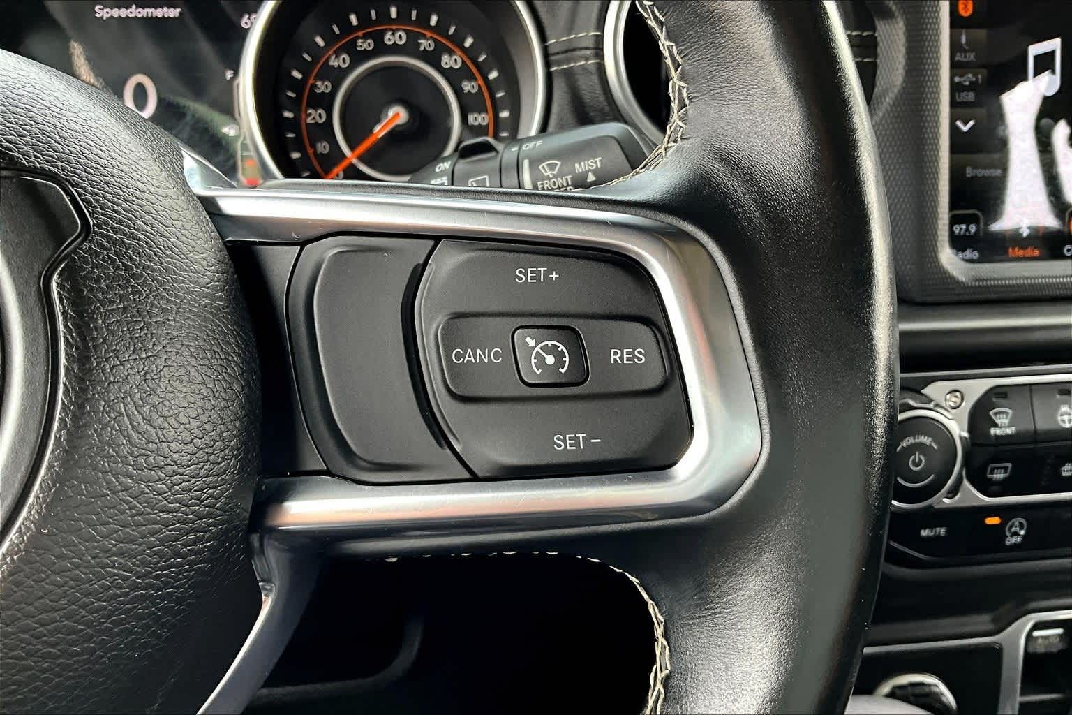 Thumbnail: 2018 Jeep Wrangler - 20