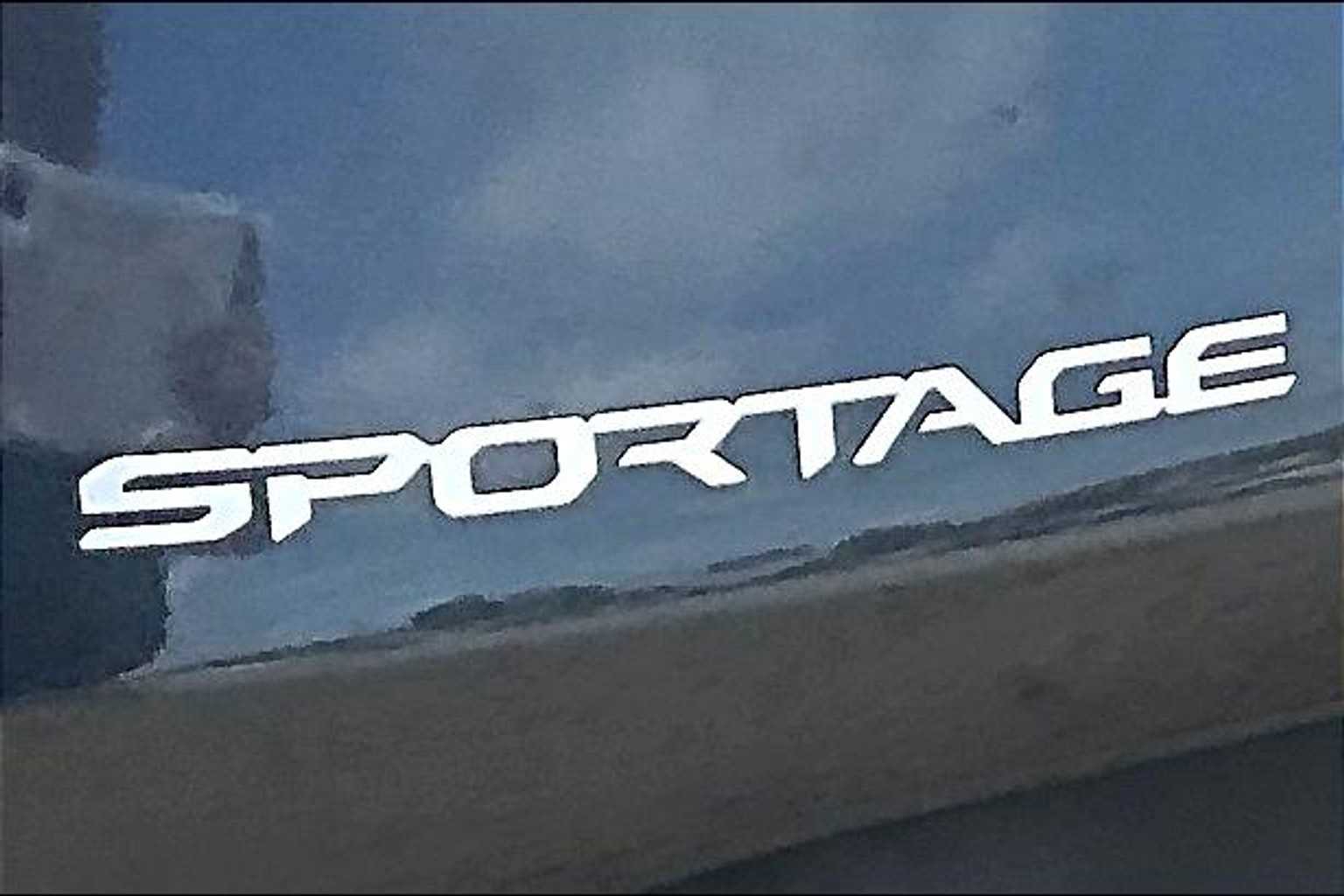Thumbnail: 2023 Kia Sportage - 32
