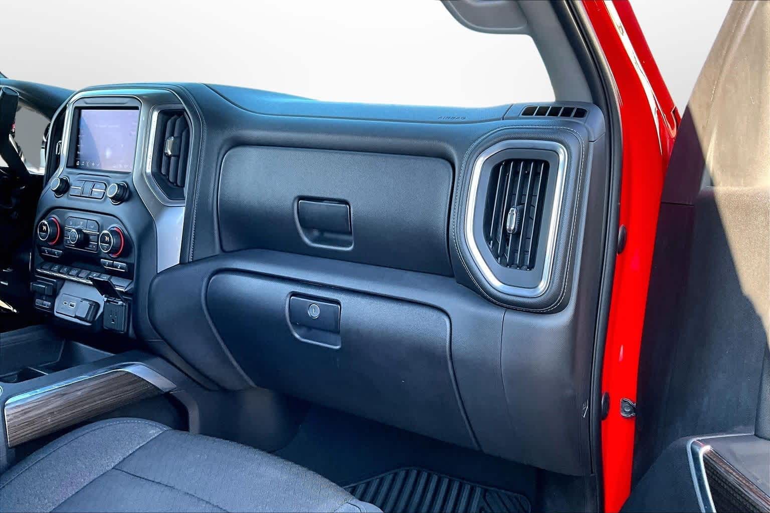 Thumbnail: 2019 Chevrolet Silverado 1500 - 14