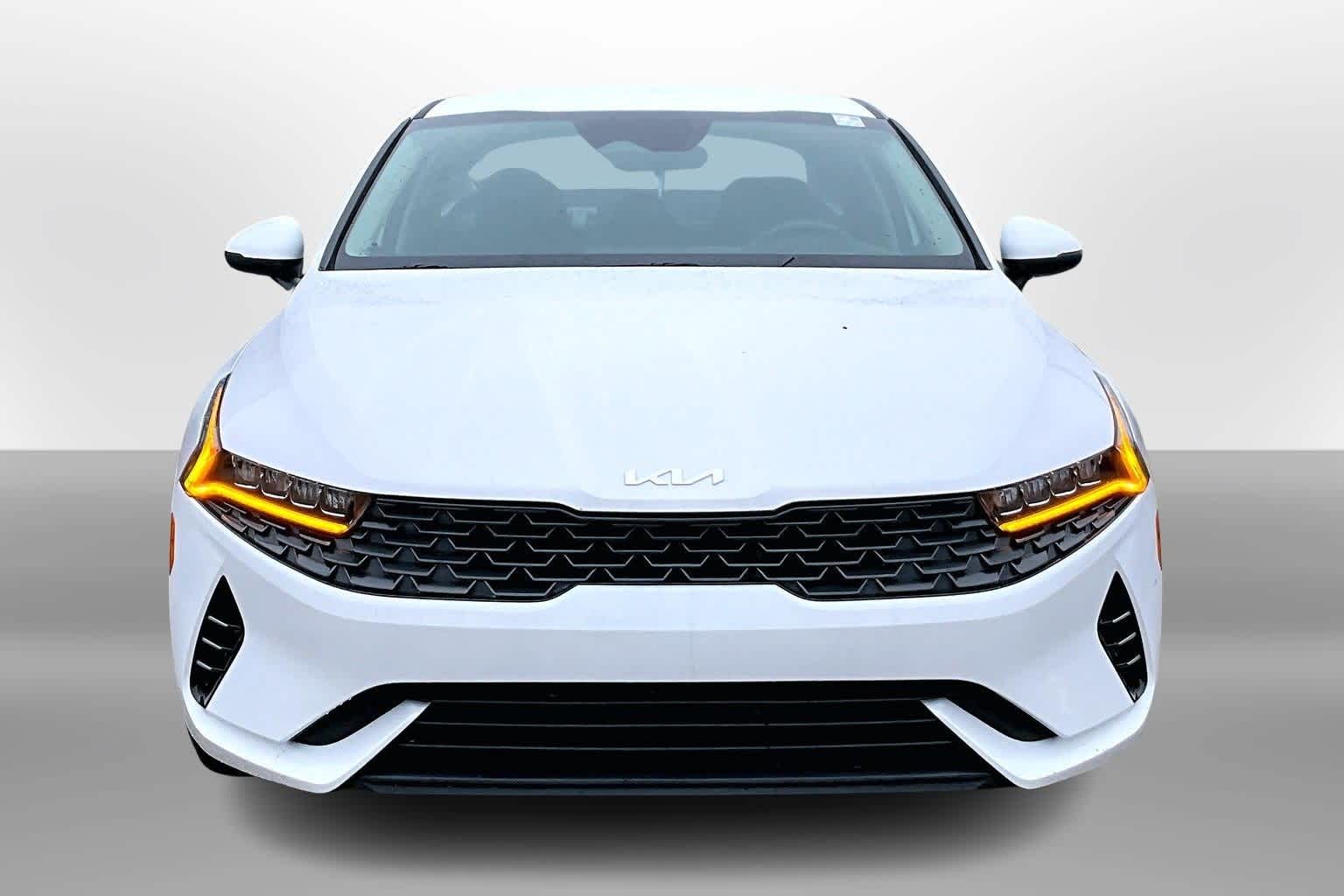 Thumbnail: 2022 Kia K5 - 3