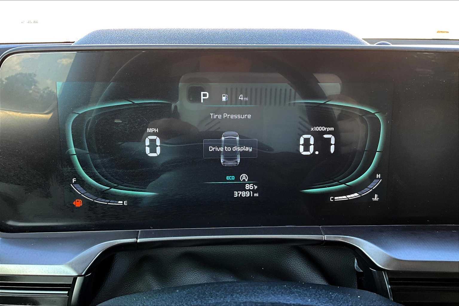 Thumbnail: 2024 Kia Telluride - 19