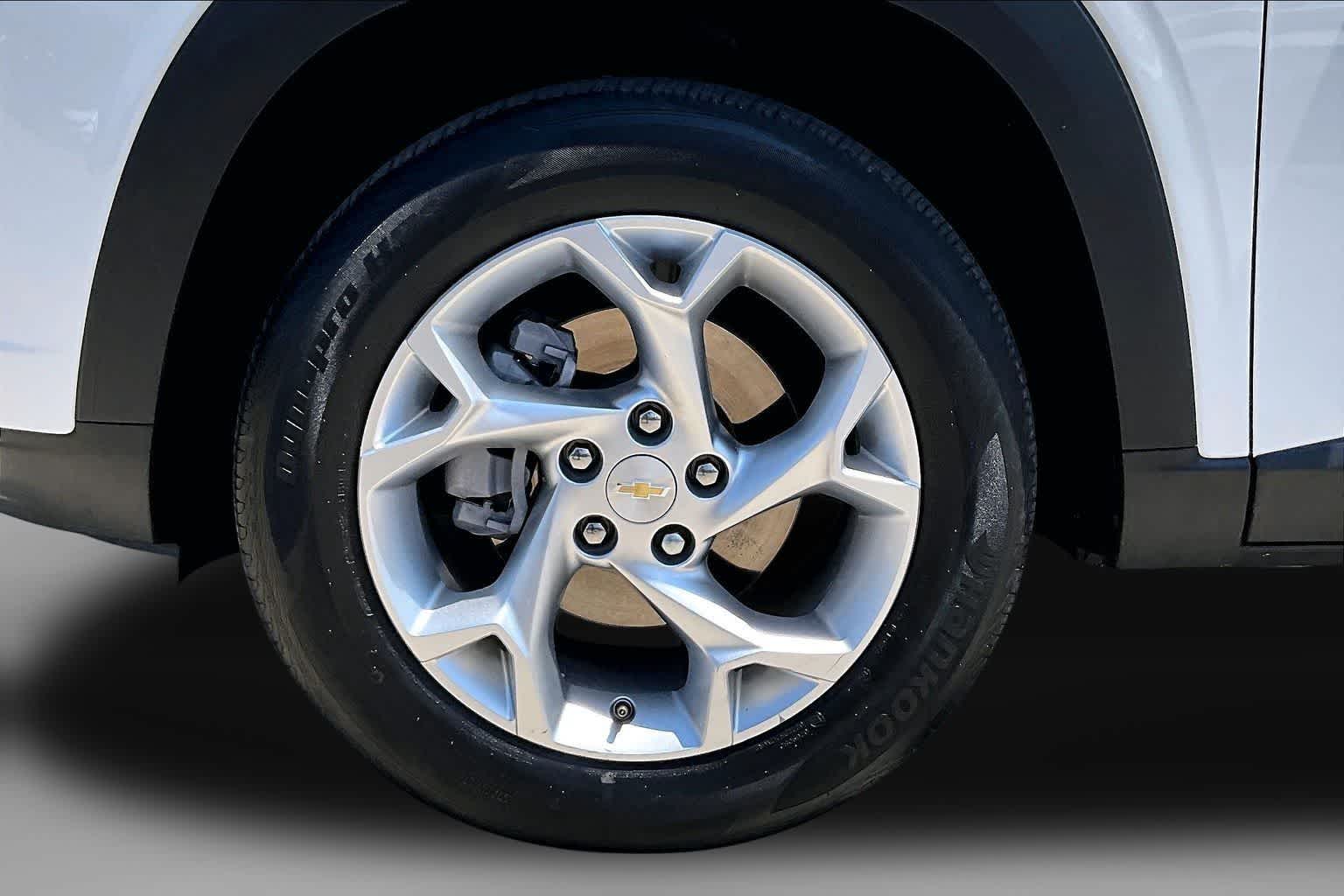 Thumbnail: 2024 Chevrolet Trax - 7