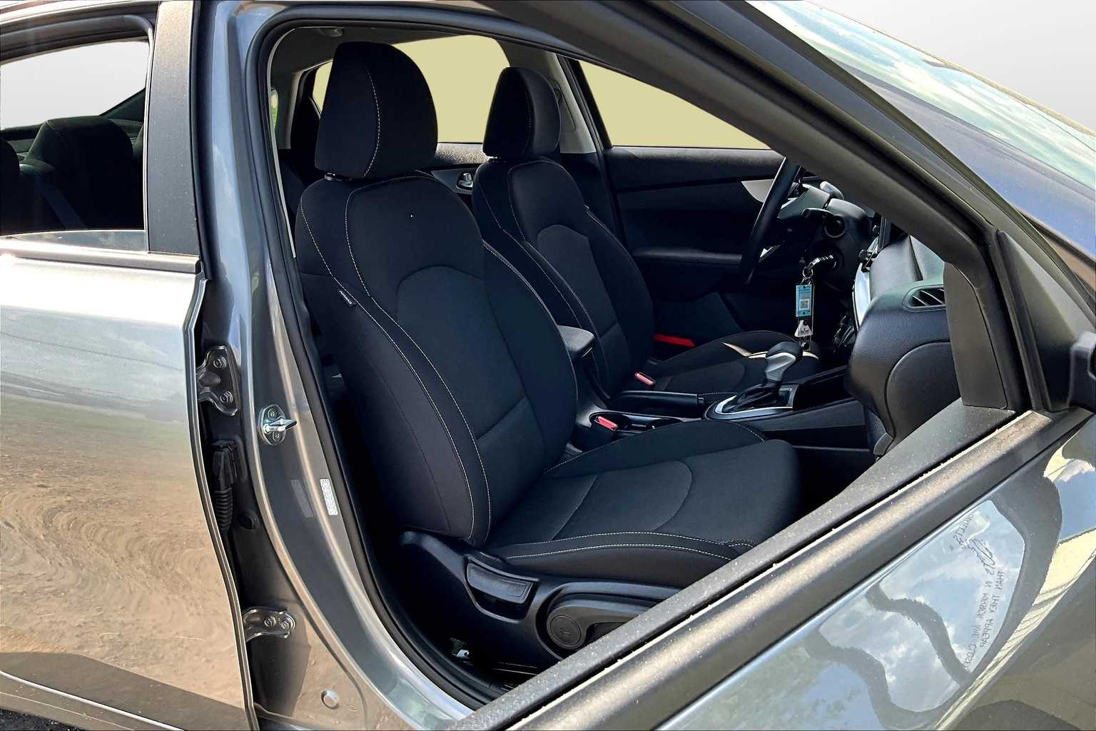 Thumbnail: 2023 Kia Forte - 7