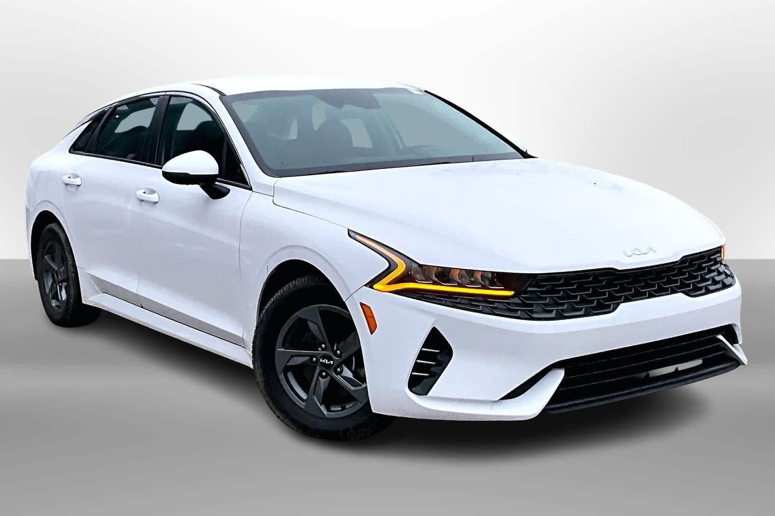 Thumbnail: 2022 Kia K5 - 8