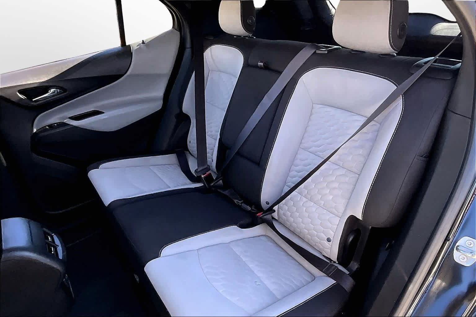 Thumbnail: 2020 Chevrolet Equinox - 25