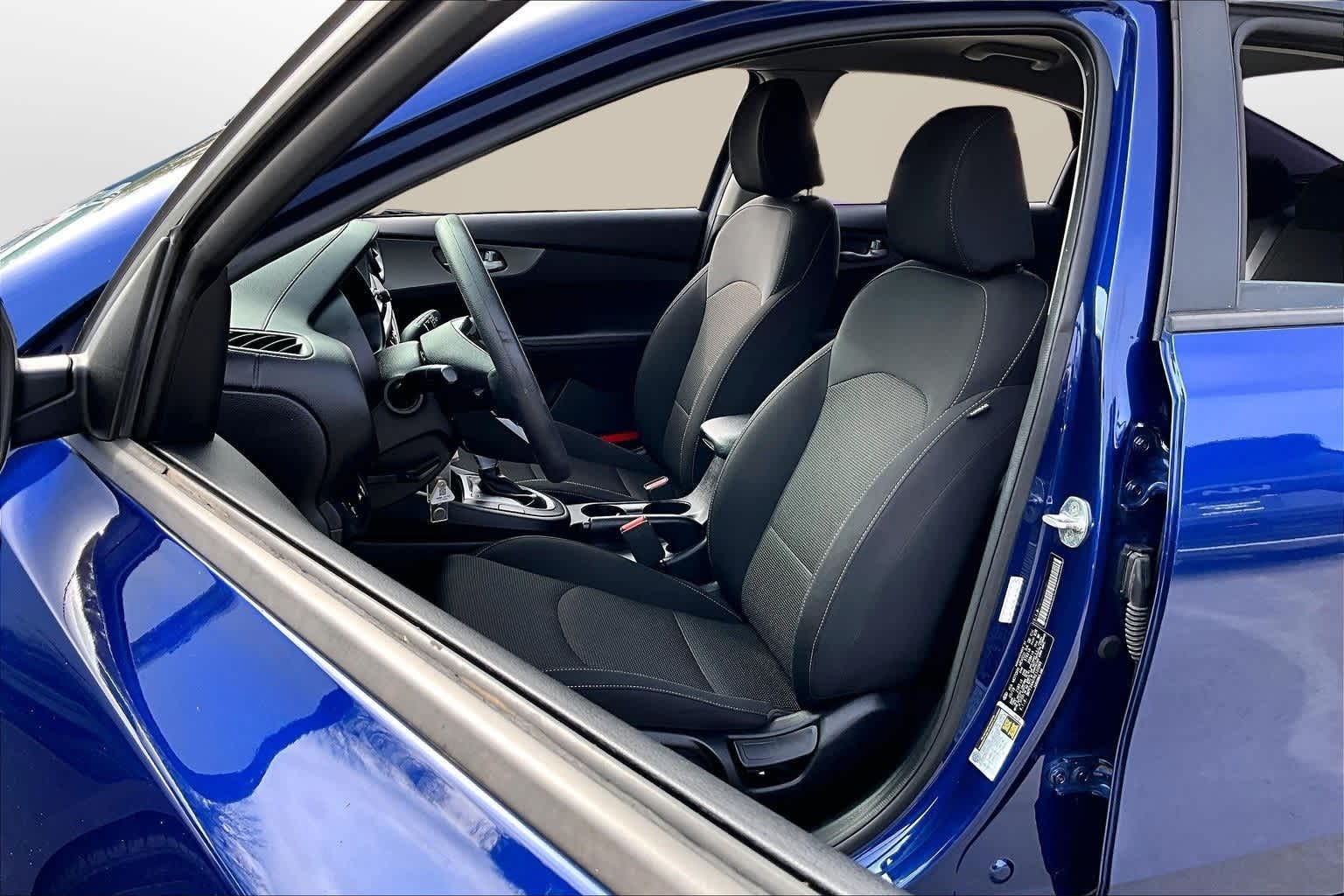 Thumbnail: 2019 Kia Forte - 23