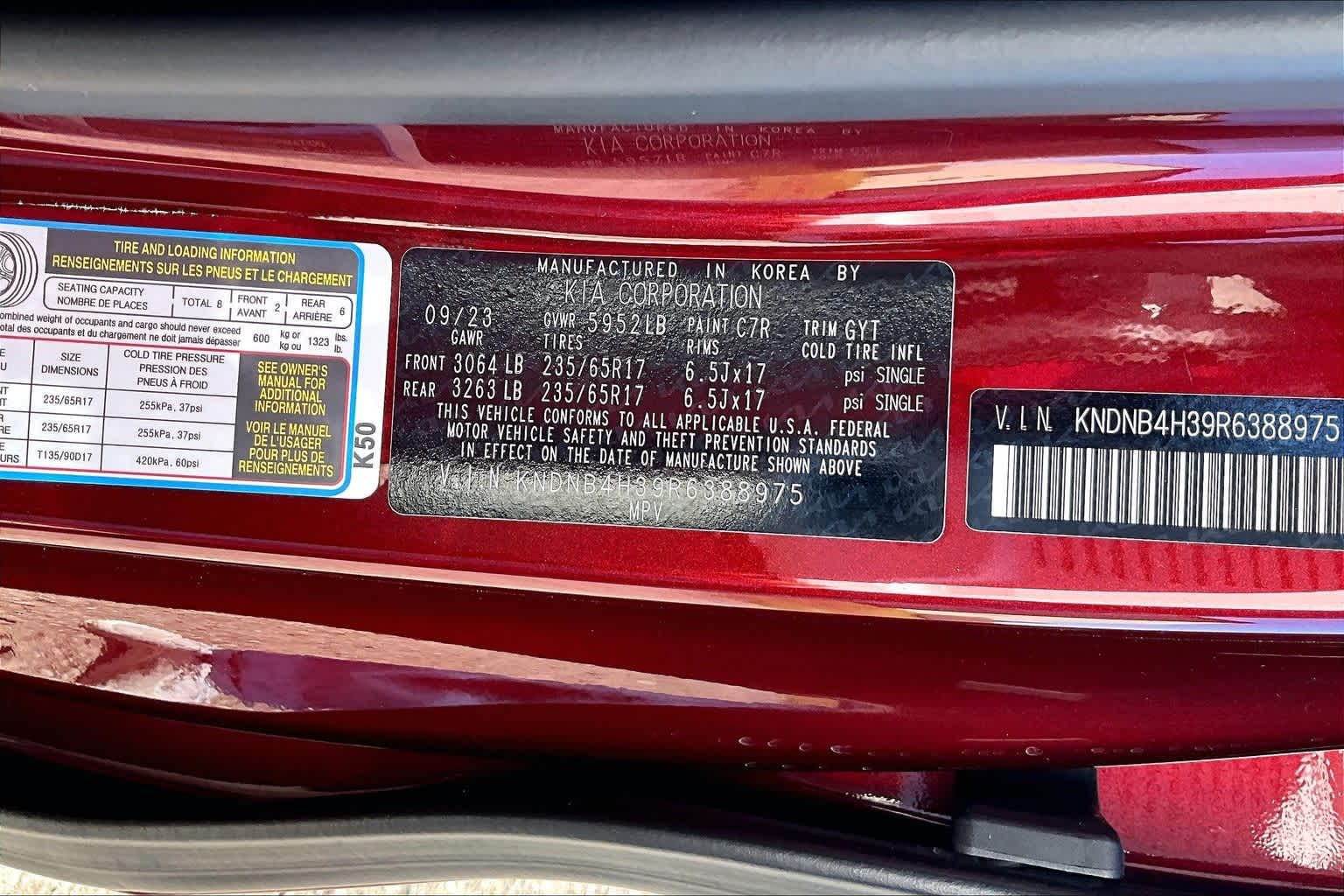 Thumbnail: 2024 Kia Carnival - 32