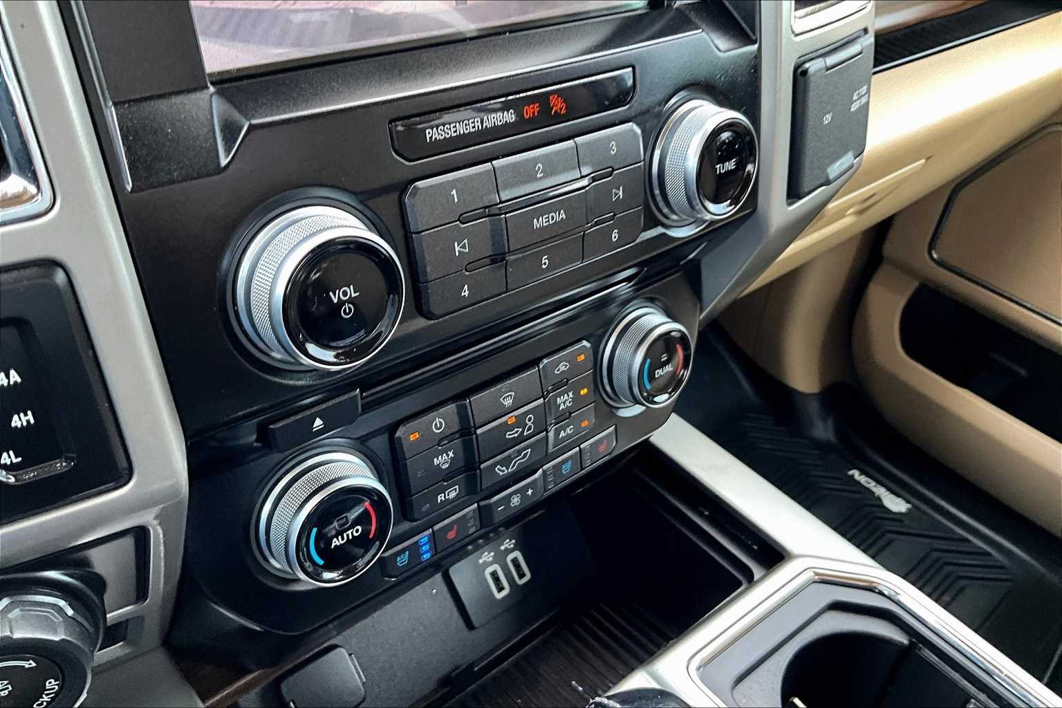 Thumbnail: 2016 Ford F-150 - 25