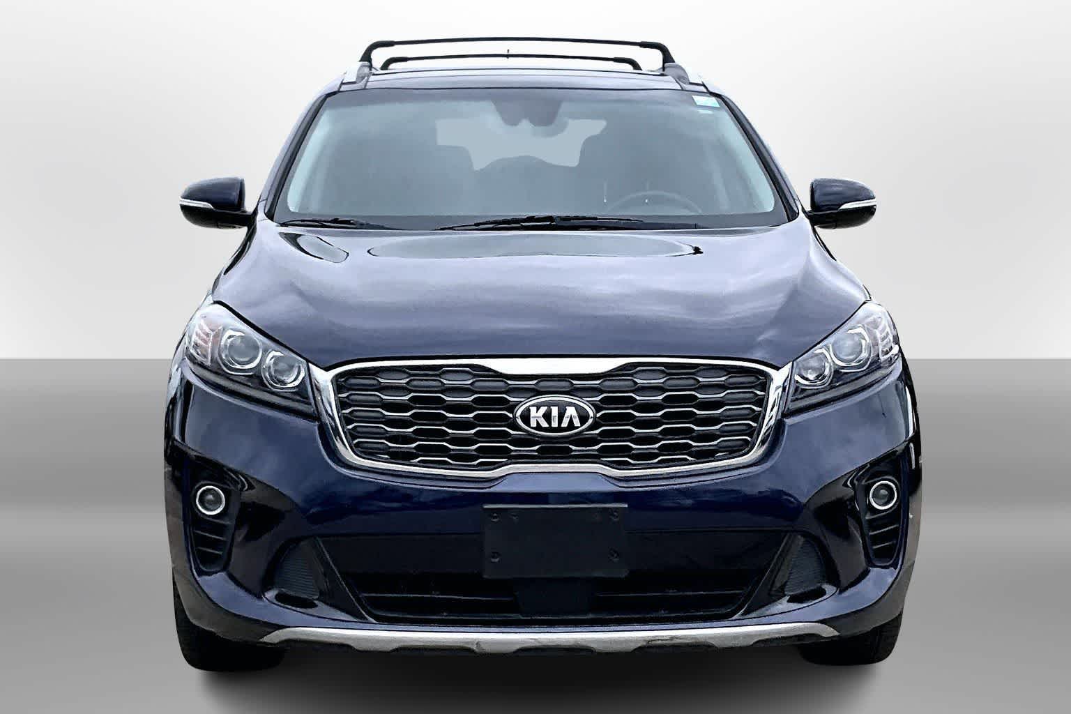 Thumbnail: 2020 Kia Sorento - 3