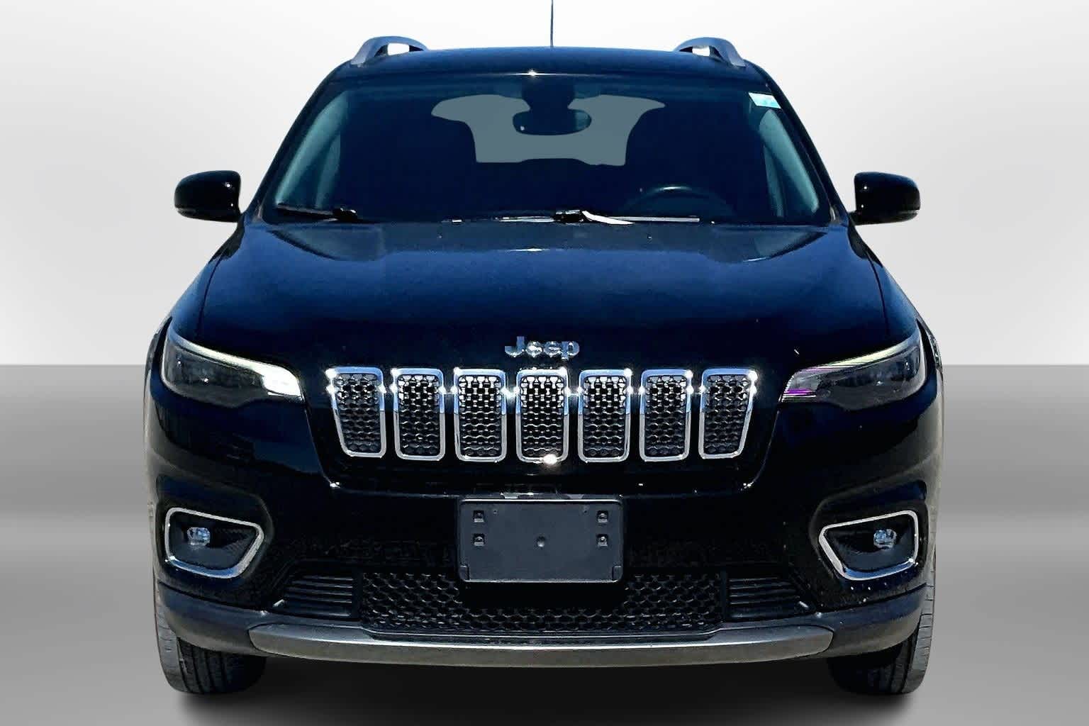 Thumbnail: 2019 Jeep Cherokee - 3
