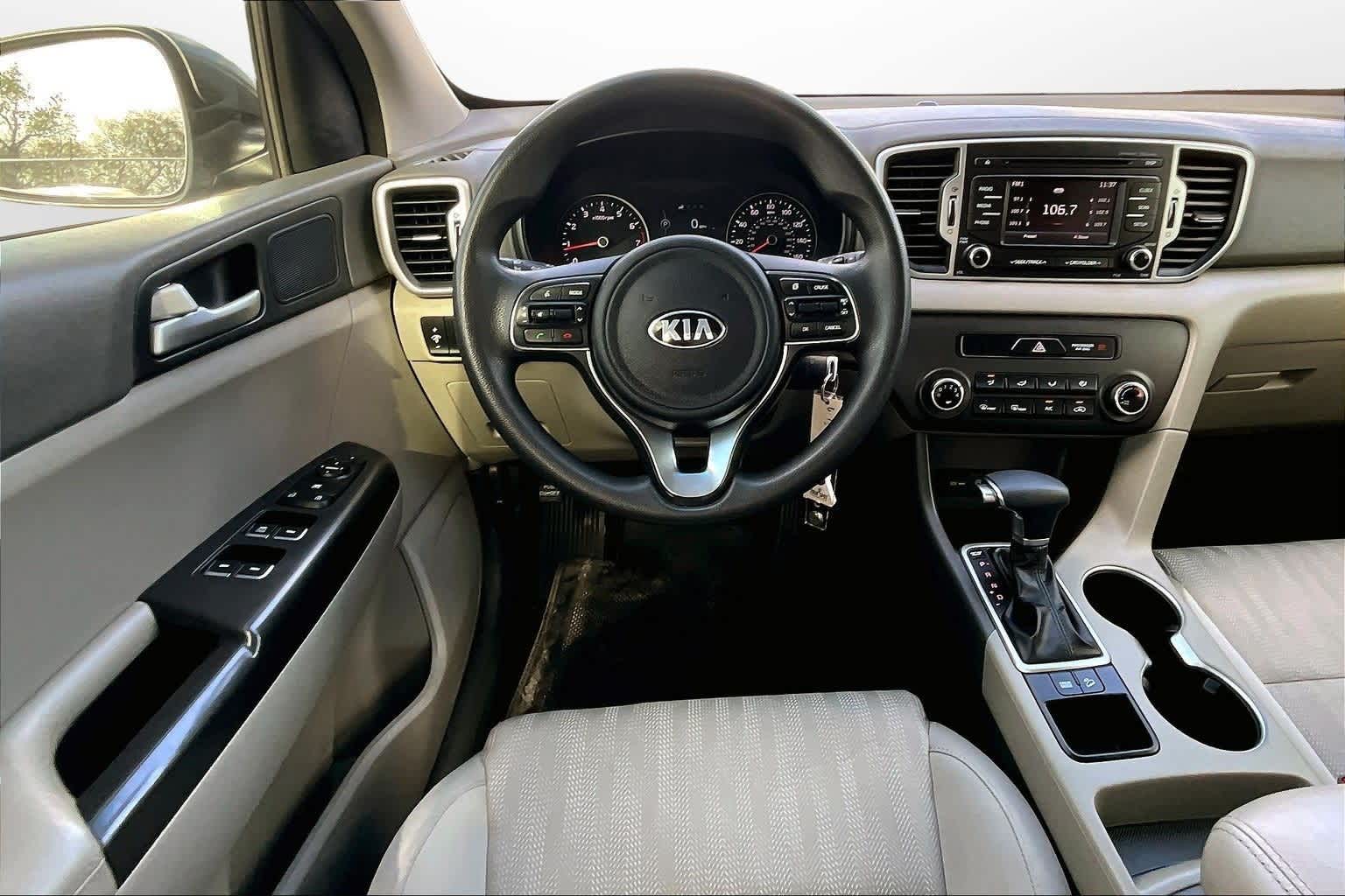 Thumbnail: 2017 Kia Sportage - 5