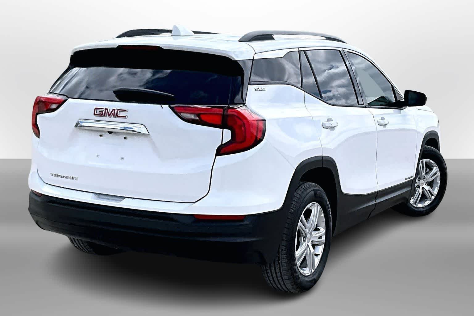 Thumbnail: 2020 GMC Terrain - 2