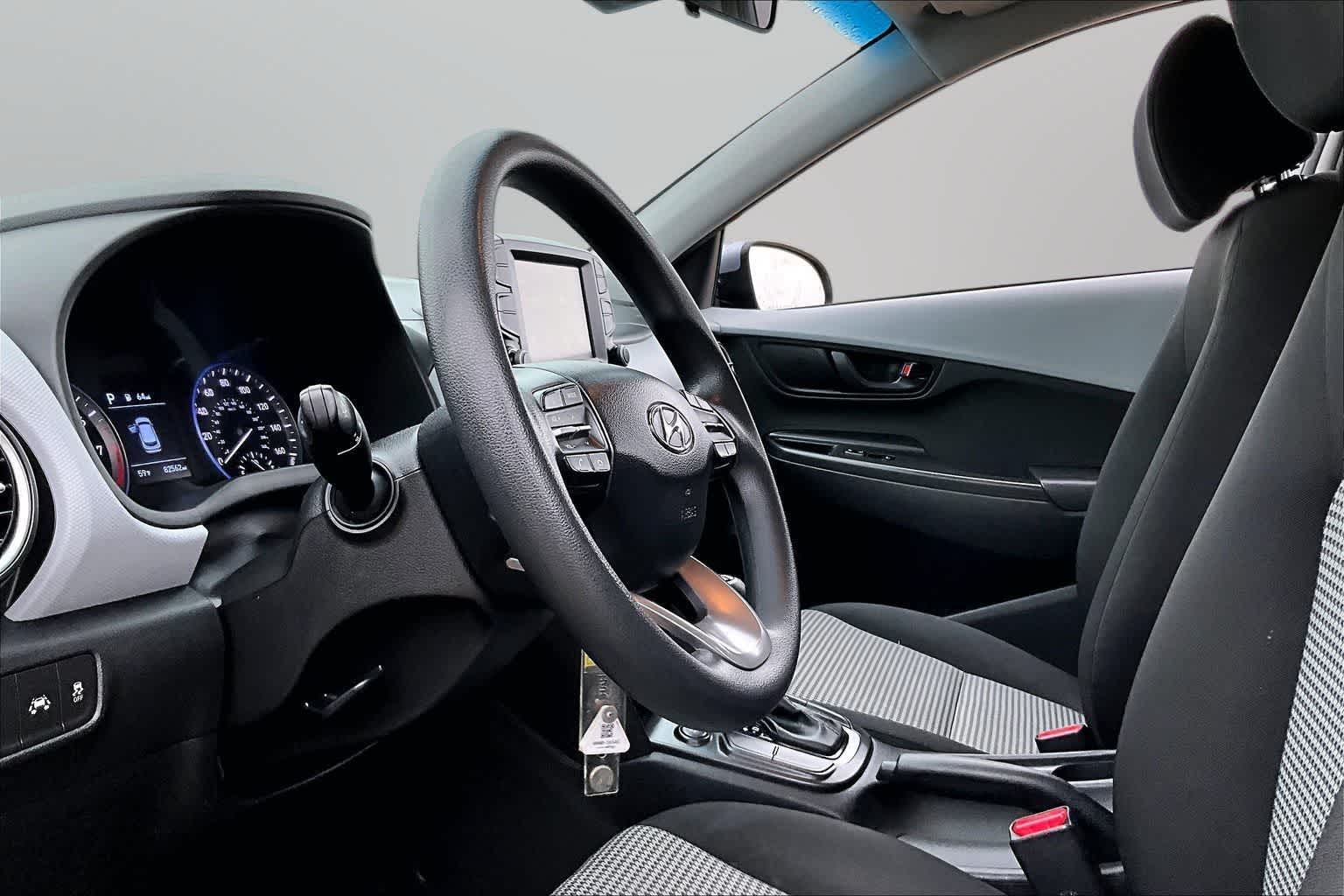 Thumbnail: 2020 Hyundai Kona - 12