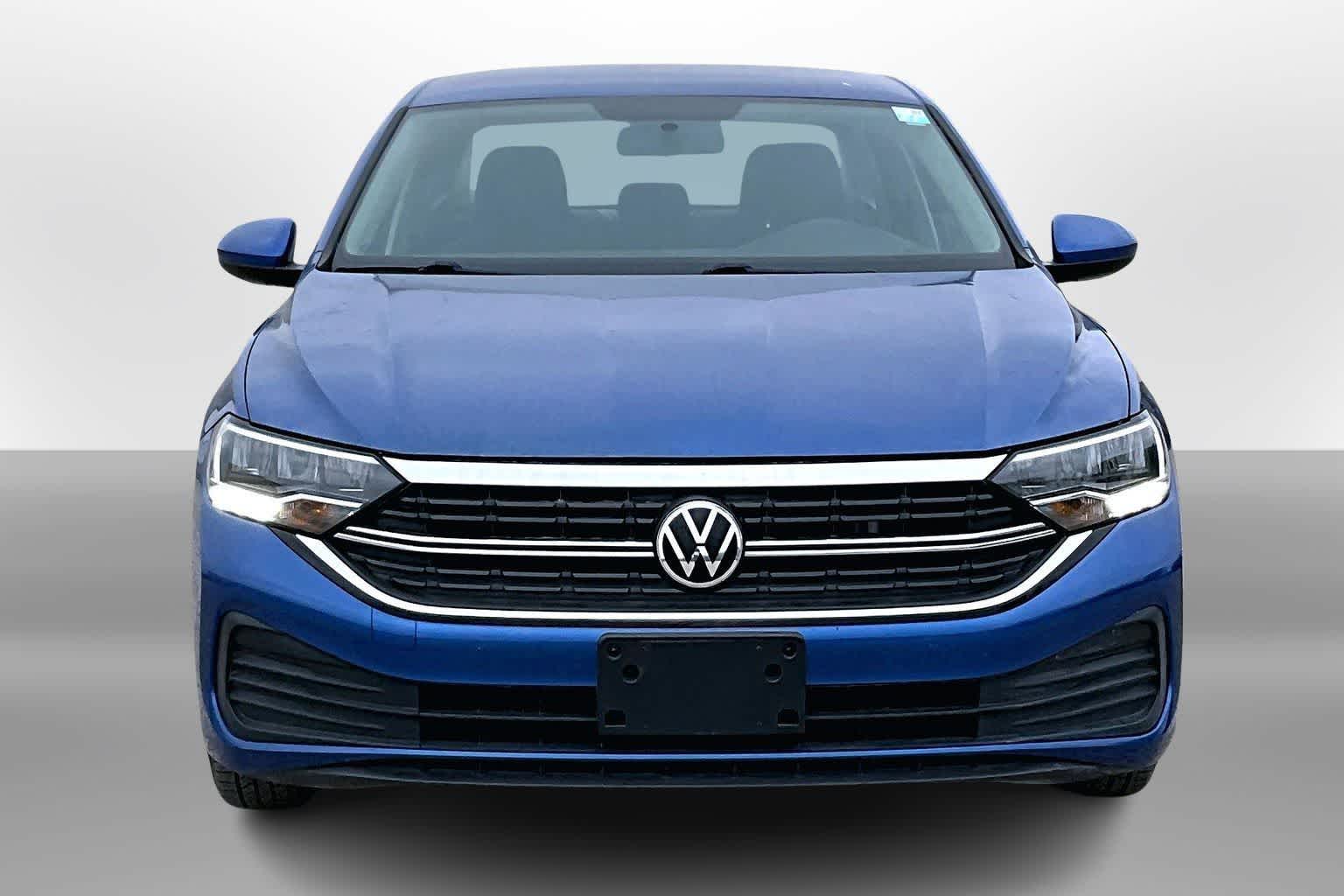 Thumbnail: 2022 Volkswagen Jetta - 3