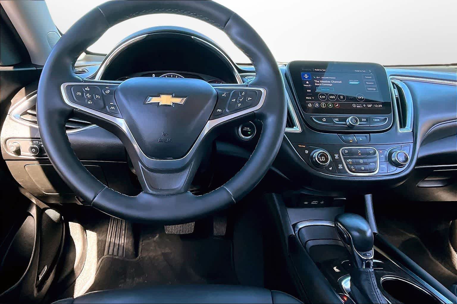 Thumbnail: 2023 Chevrolet Malibu - 5