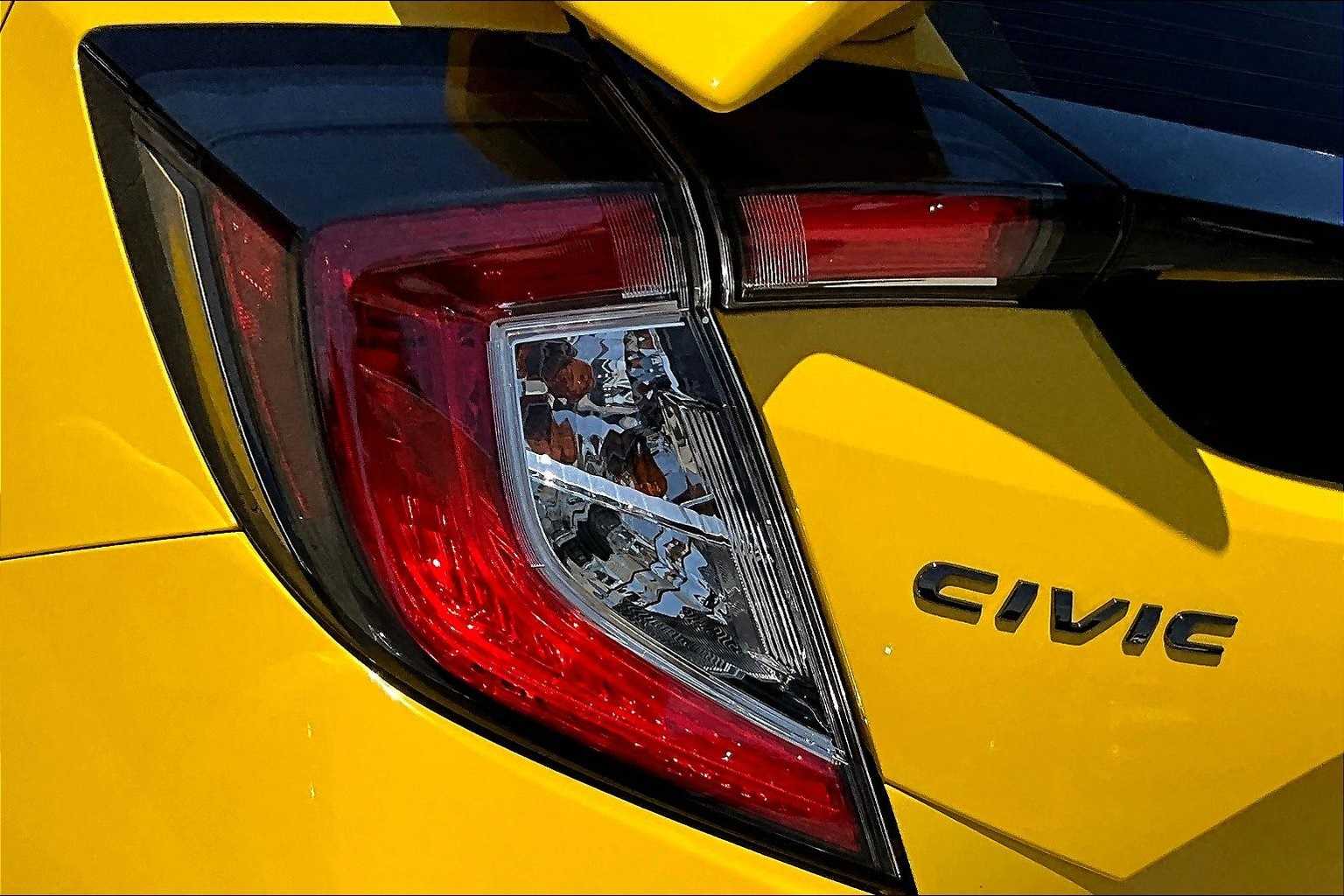 Thumbnail: 2021 Honda Civic - 29