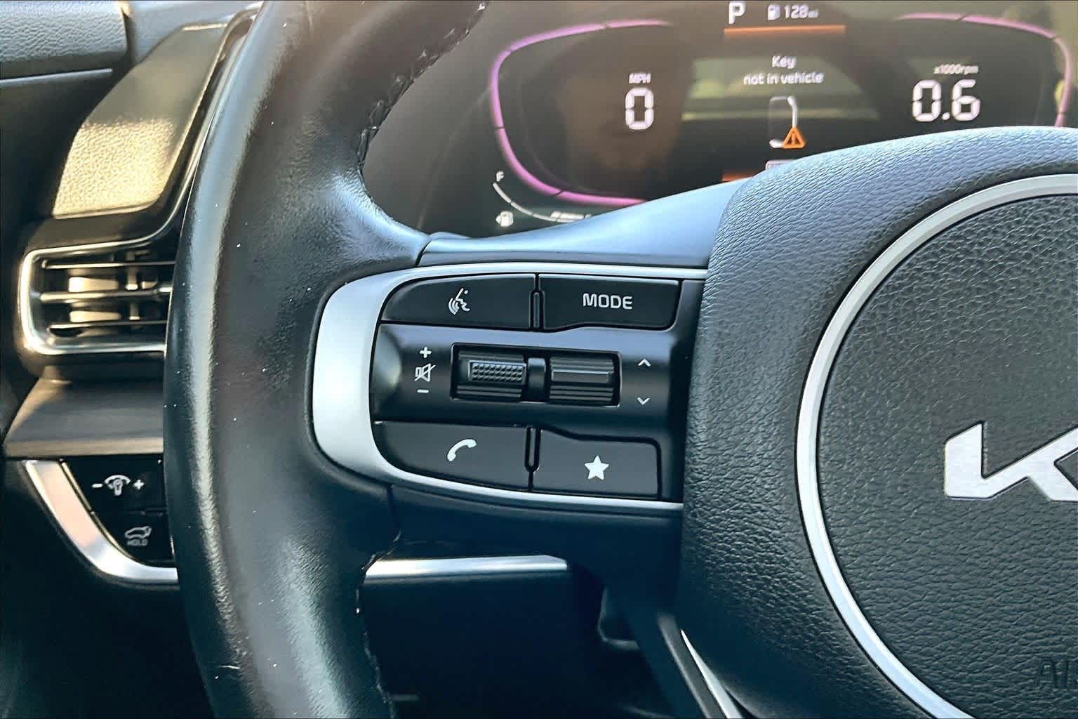 Thumbnail: 2023 Kia Sportage - 19