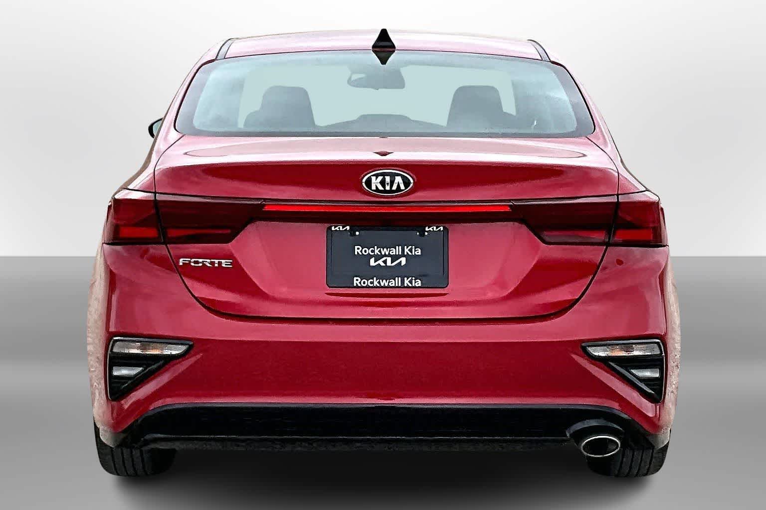 Thumbnail: 2021 Kia Forte - 4