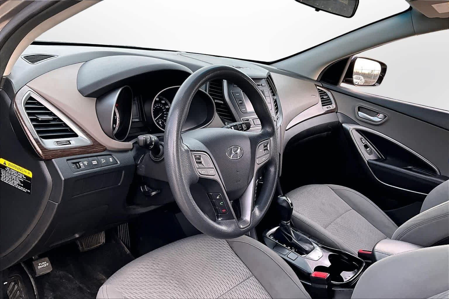 Thumbnail: 2018 Hyundai Santa Fe - 12