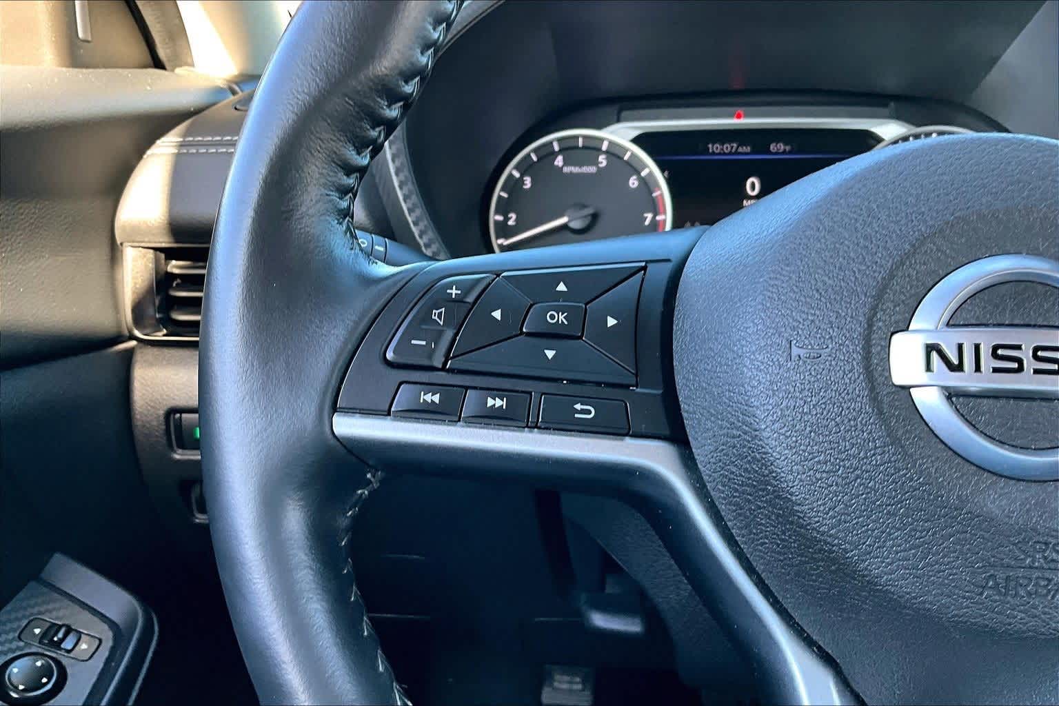 Thumbnail: 2022 Nissan Sentra - 19