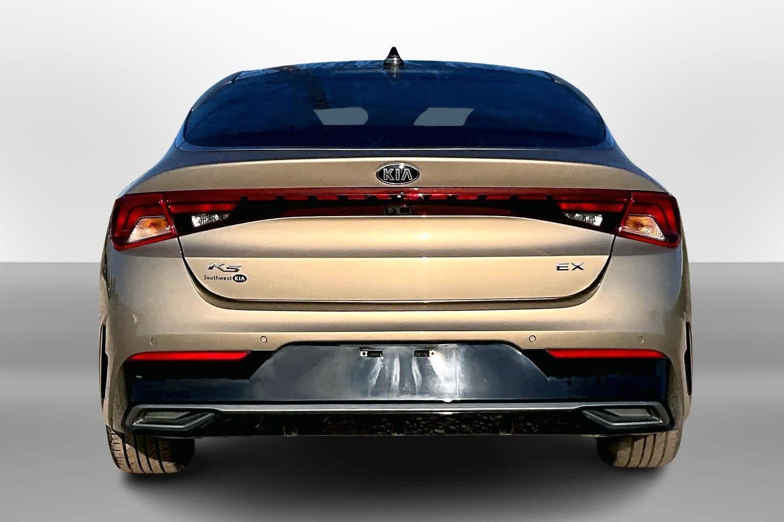 Thumbnail: 2021 Kia K5 - 4
