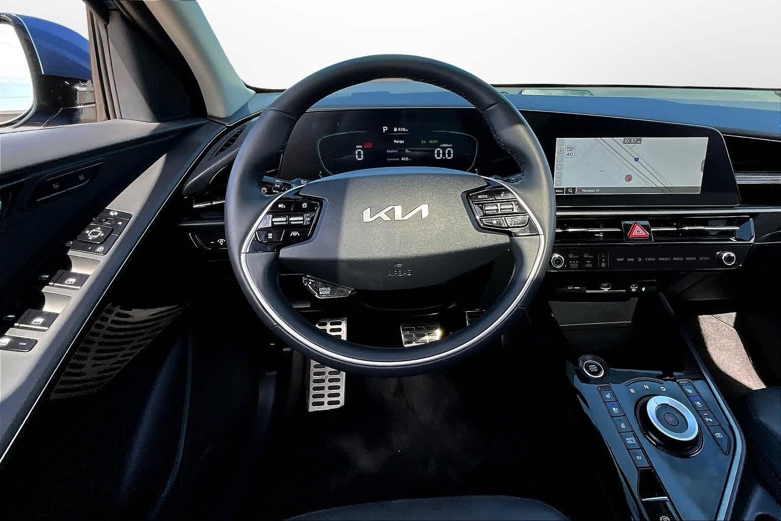 2023 Kia Niro SX Touring 5