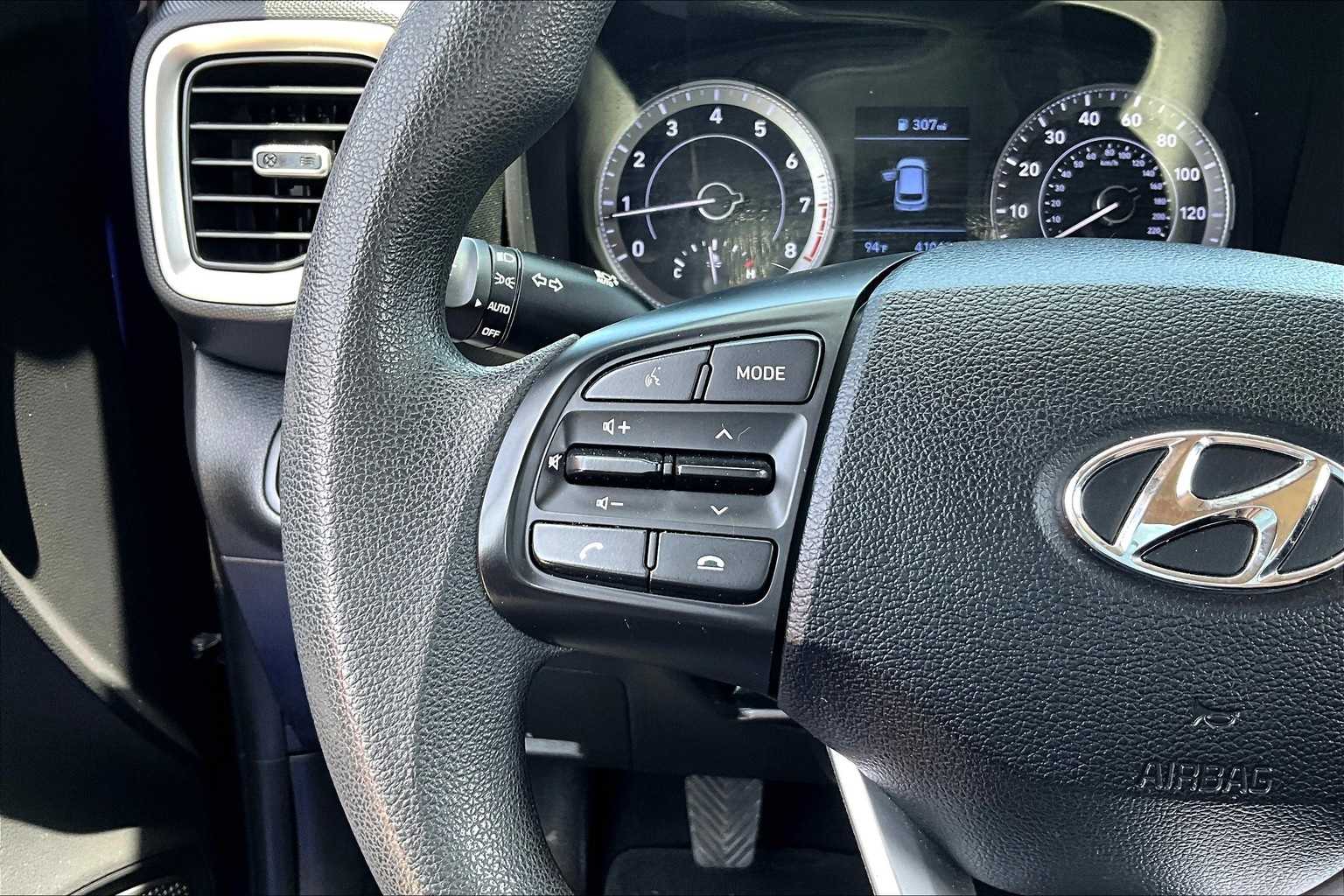 Thumbnail: 2020 Hyundai Venue - 19