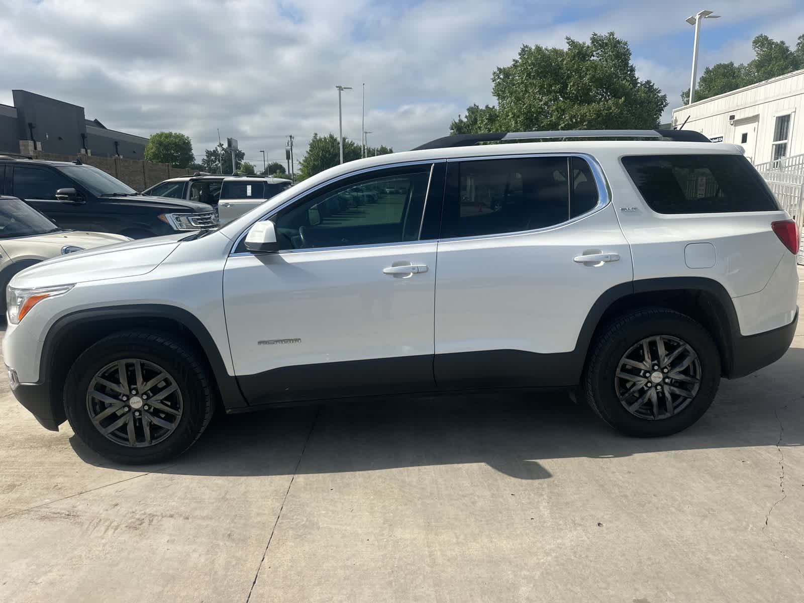 2018 GMC Acadia SLT 8