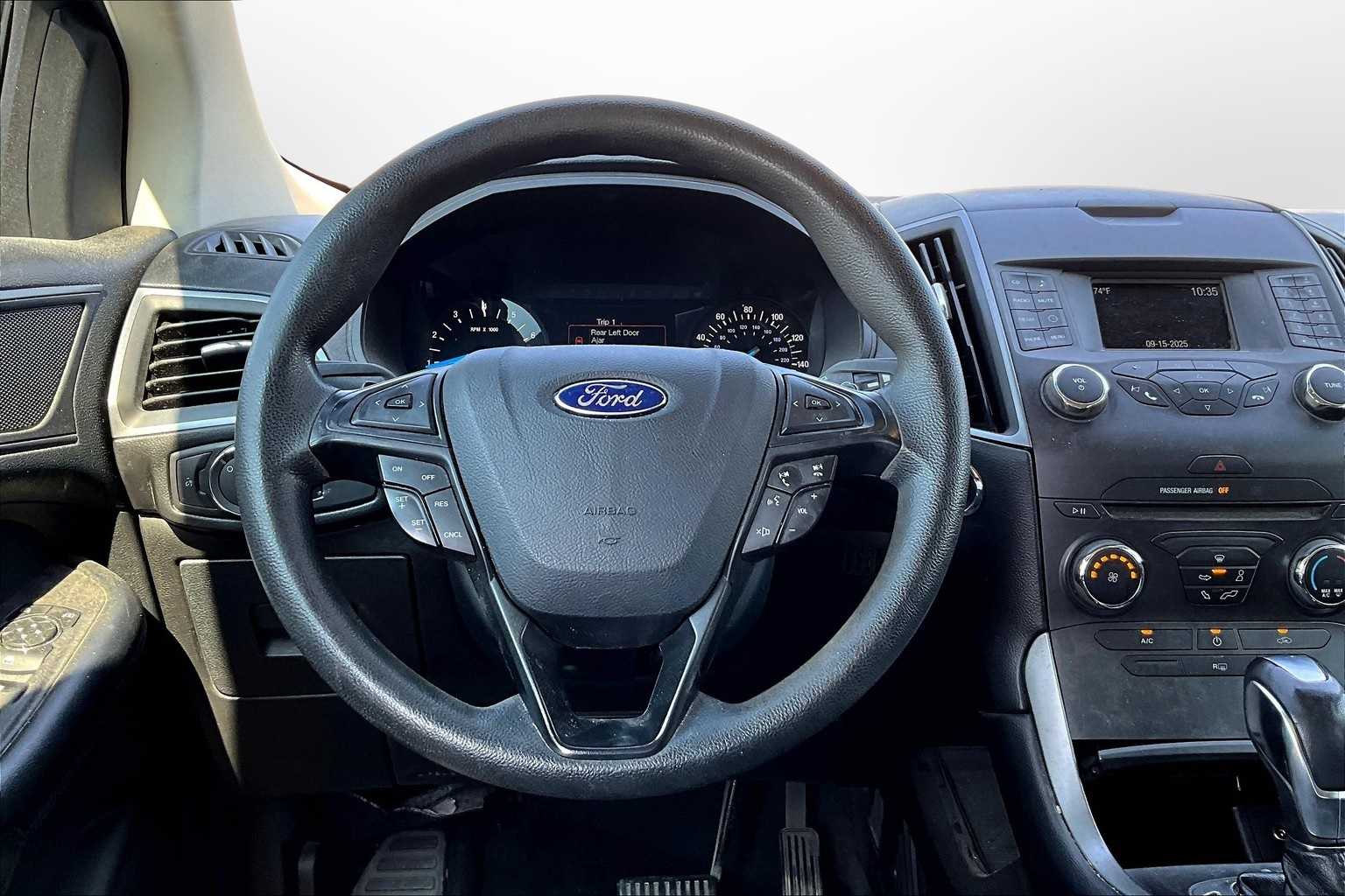 Thumbnail: 2015 Ford Edge - 5