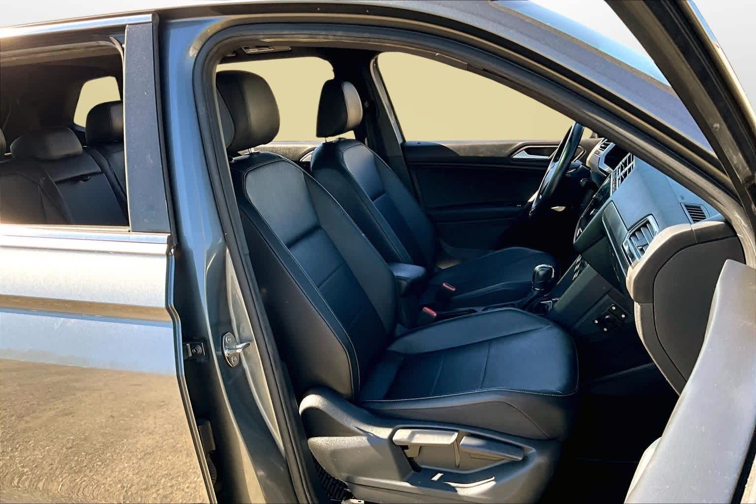 Thumbnail: 2019 Volkswagen Tiguan - 7