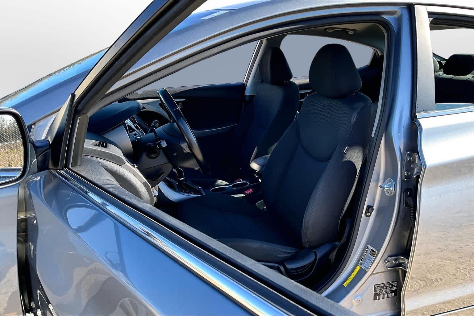 Thumbnail: 2015 Hyundai Elantra - 24