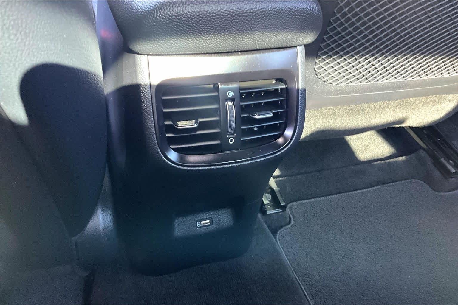 Thumbnail: 2024 Kia Forte - 23