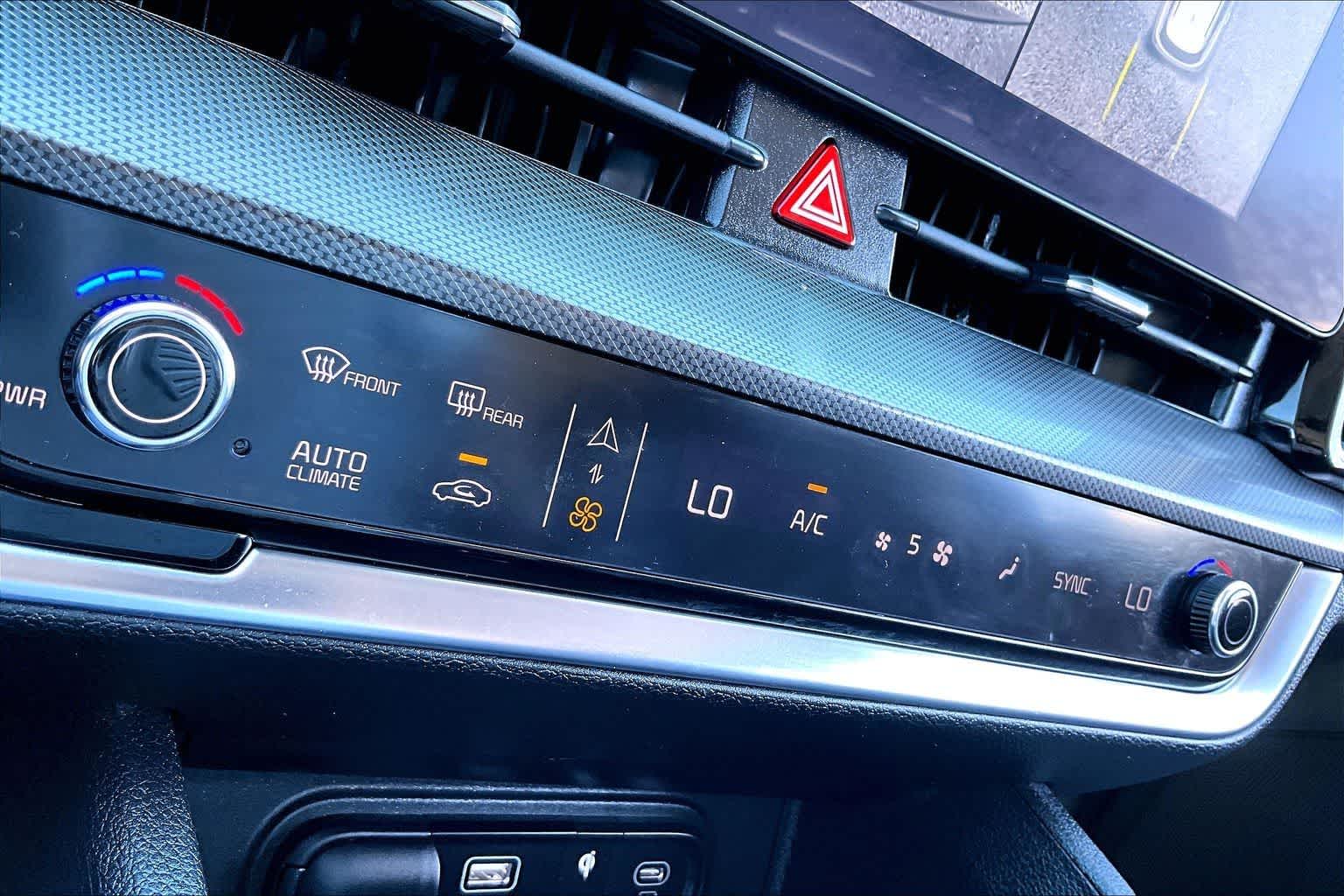 Thumbnail: 2025 Kia Sportage - 23