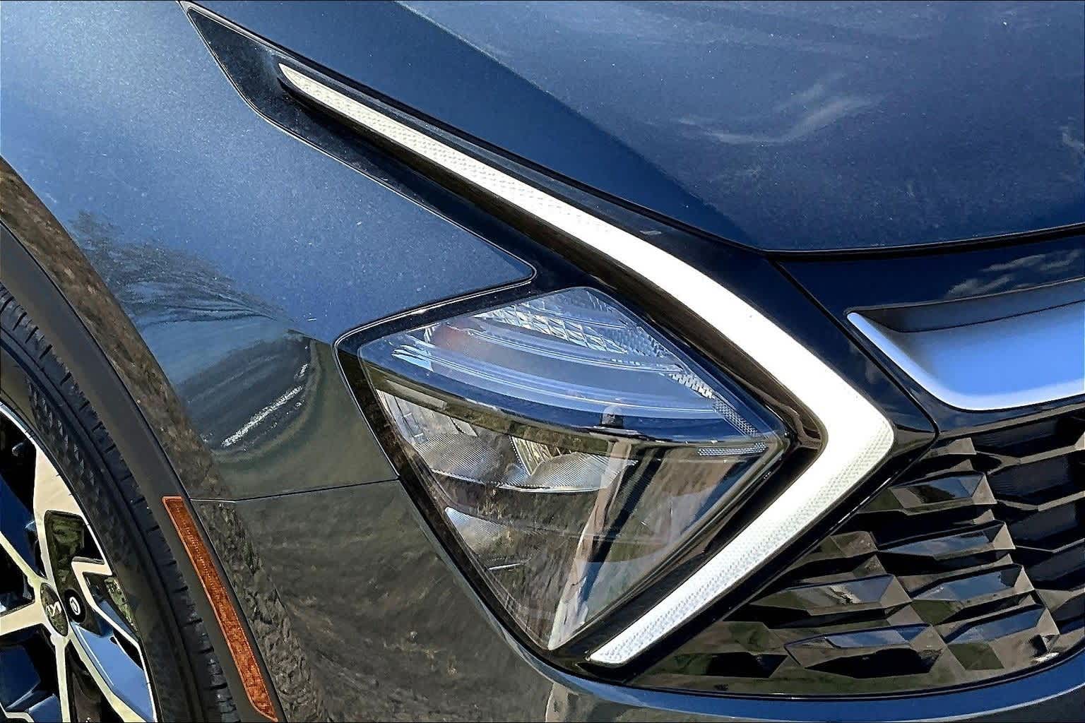 Thumbnail: 2023 Kia Sportage - 30