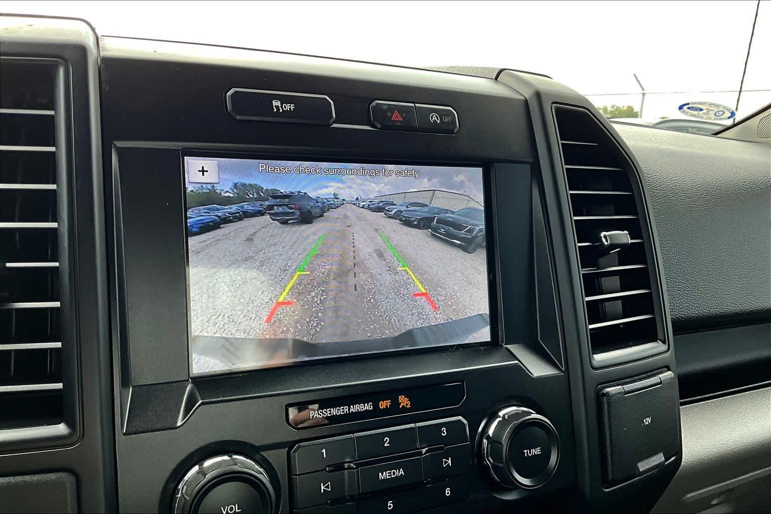 Thumbnail: 2019 Ford F-150 - 21