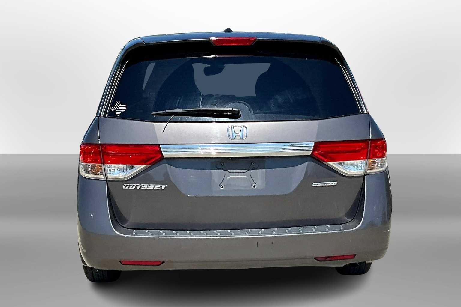2016 Honda Odyssey SE photo 4