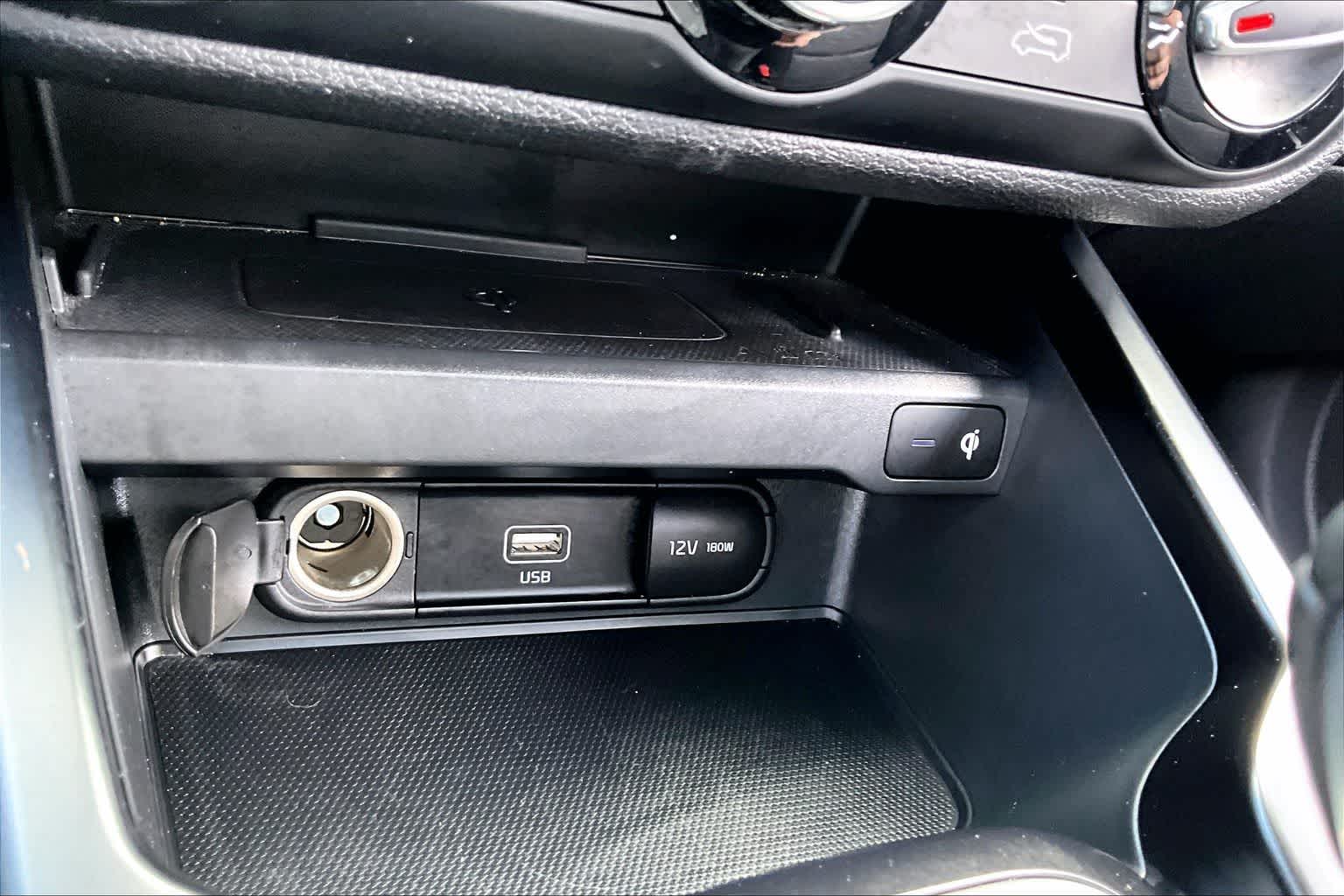 Thumbnail: 2020 Kia Soul - 20