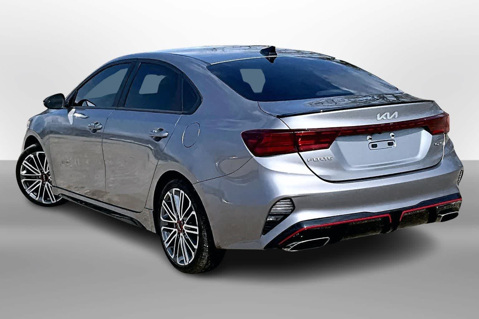 Thumbnail: 2023 Kia Forte - 11