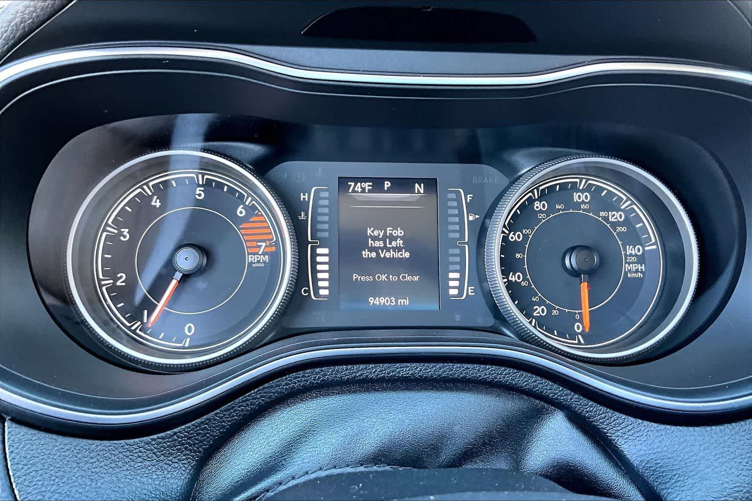 Thumbnail: 2019 Jeep Cherokee - 19