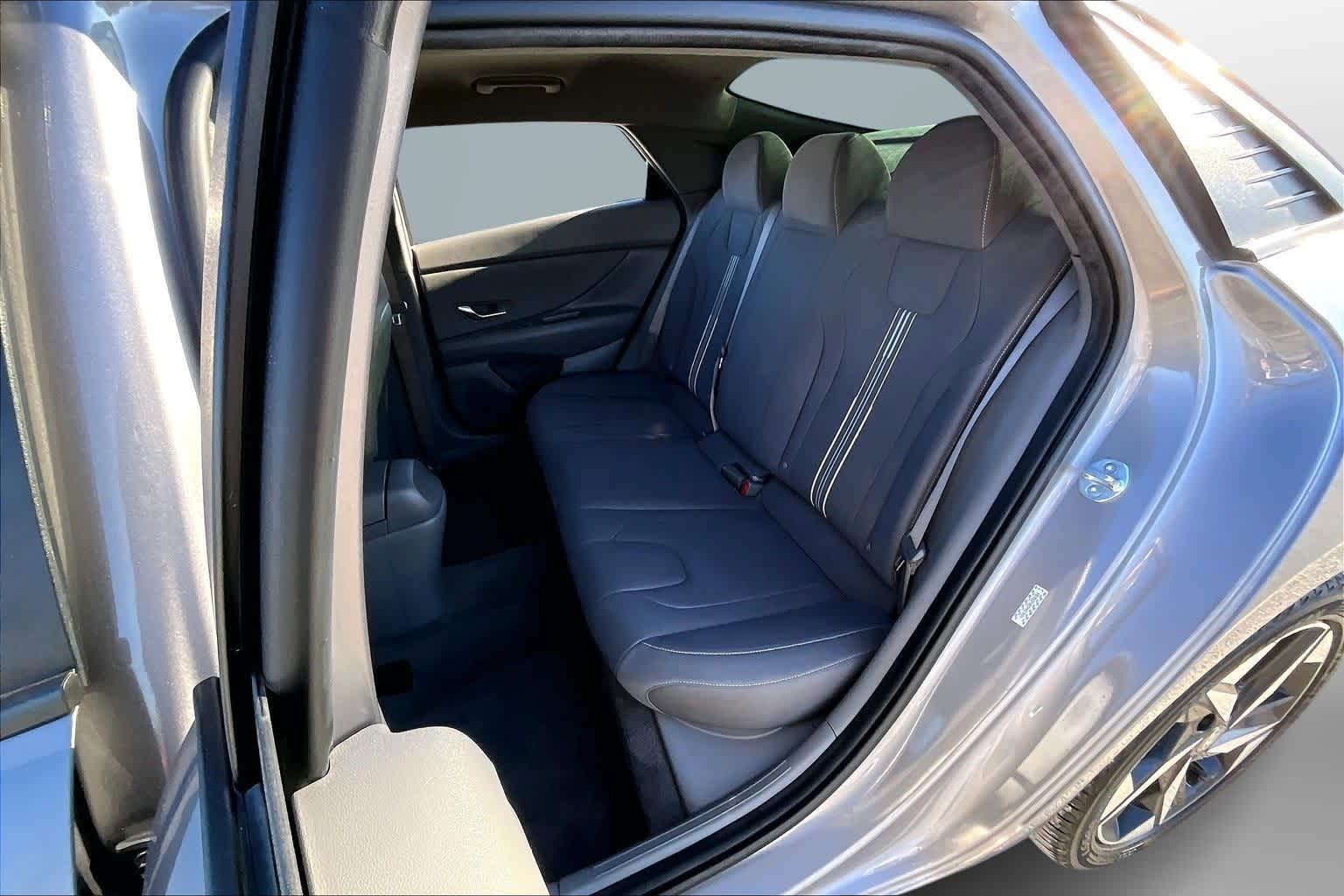 Thumbnail: 2023 Hyundai Elantra - 26