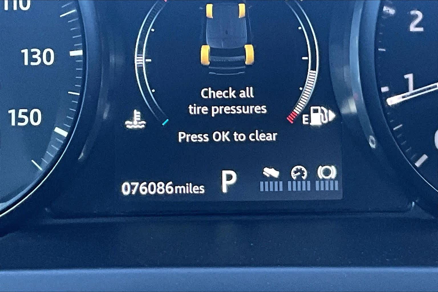 Thumbnail: 2019 Land Rover Range Rover Evoque - 21