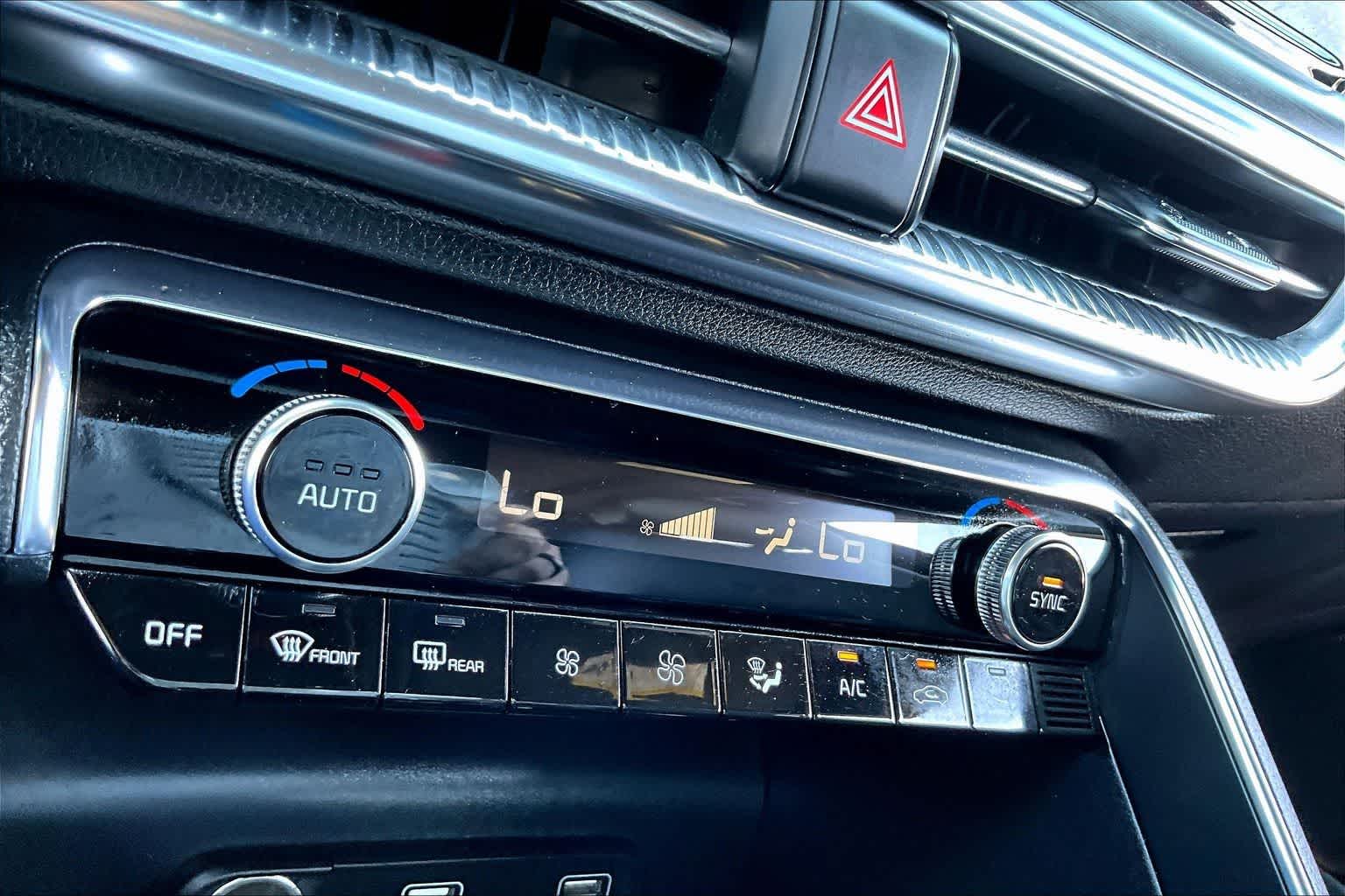 Thumbnail: 2023 Kia K5 - 21